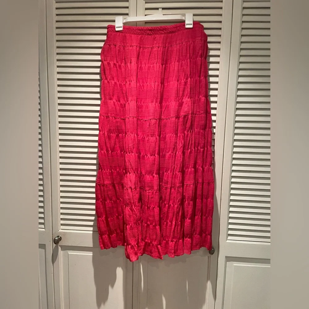 Max Studio elastic waste pull on peasant midi skirt - Picture 2 of 10